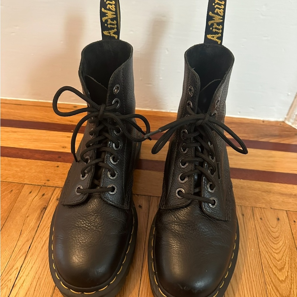 Dr. Martens Black 1460 Pascal Leather Lace Up Boots